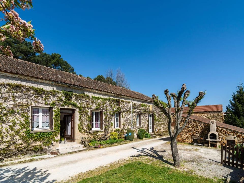 Forest View Home in Loubejac Vacation rental in Occitanie