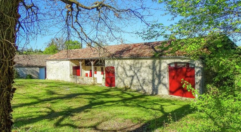 Holiday Home near Bergerac Vineyards Vacation rental in Occitanie