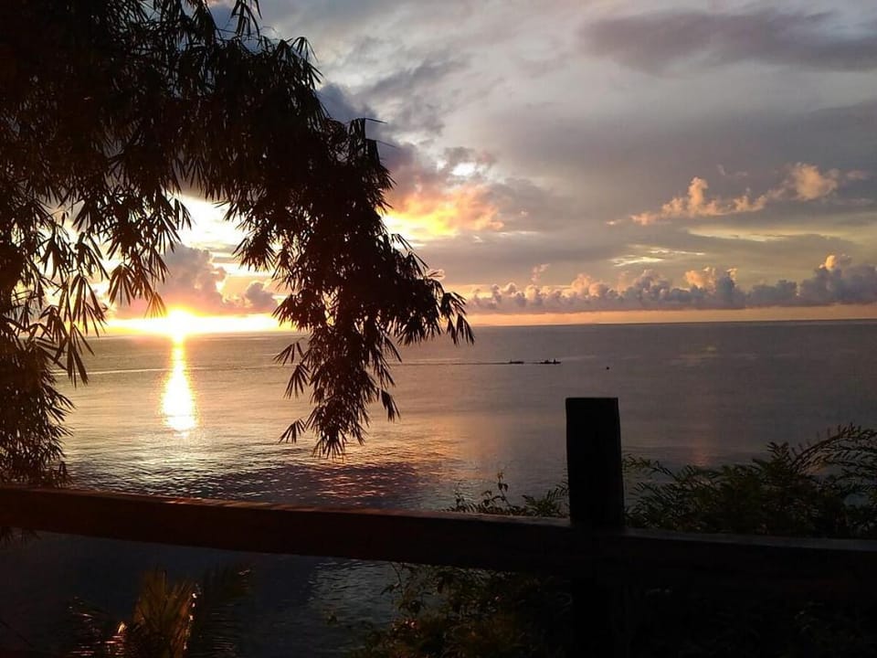 Seaview Family Suite near whale shark Villa in Central Visayas