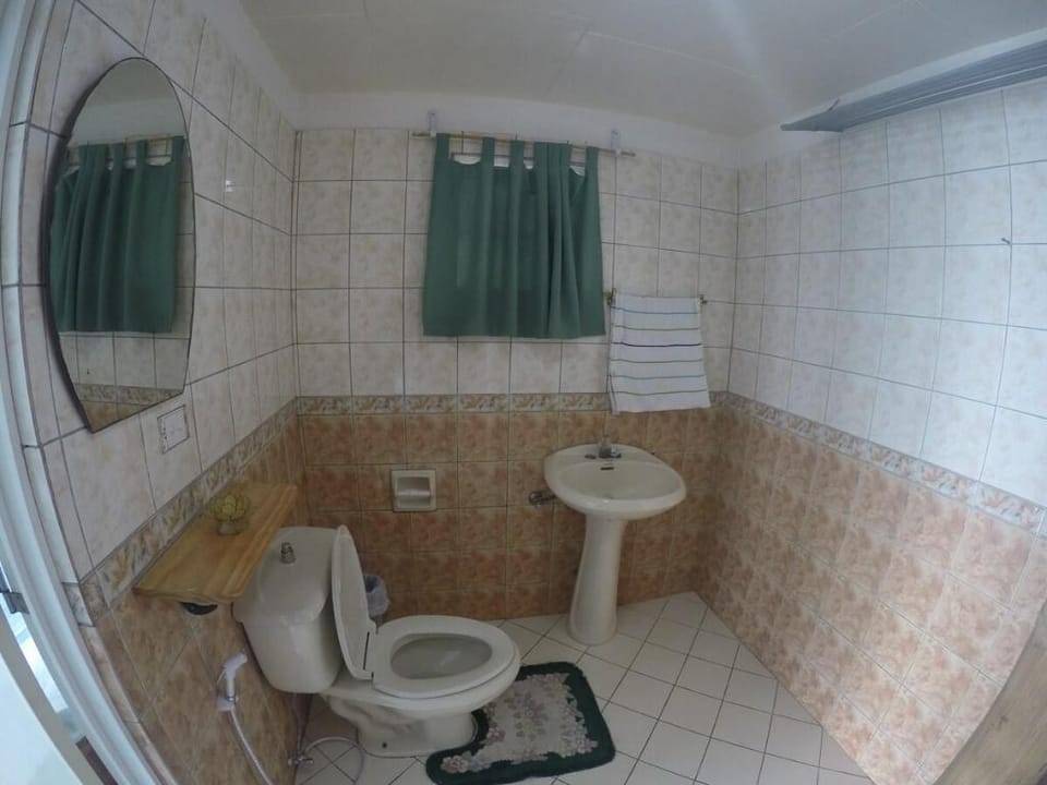OceanBreeze Suite Room17 Vacation rental in Central Visayas