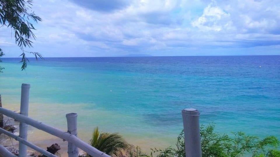 Family Oceanview Room -La Bella- near Oslob Whale Villa in Central Visayas