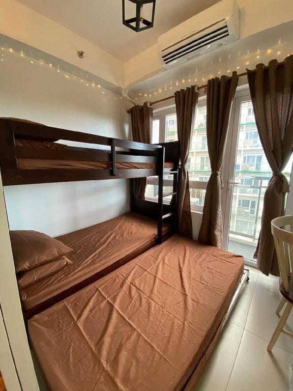 Lejos De Casa Apartment in Tagaytay