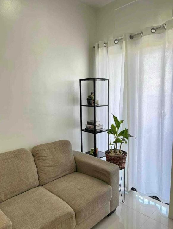 Cozy unit  near Ayala and IT Park  Vacation rental in Lapu-Lapu City