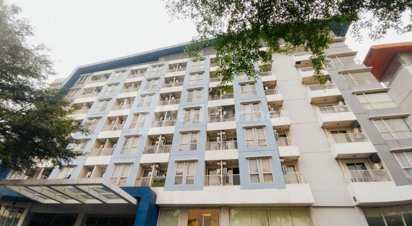 RedLiving Apartemen Skylounge Tamansari Vanez Room Hotel in West Java