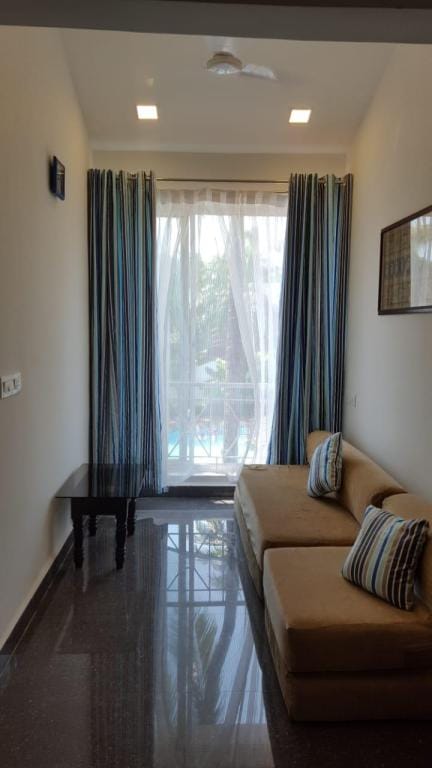 Pool View Studio Apt in Candolim  Beach Resort Apartment in Candolim
