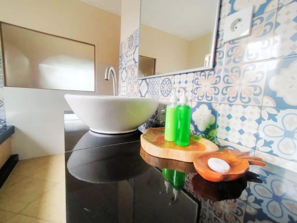 Bali Retrety Family room With Rice view Apartment in Ubud