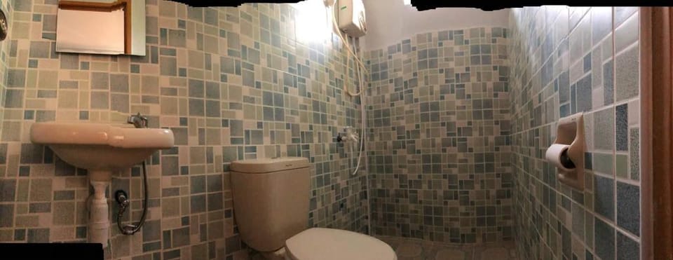 Genna's Tourist Inn  Santa Fe (Studio Room ) Apartment in Central Visayas