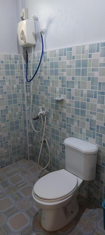 Genna's Tourist Inn  Santa Fe (Studio Room ) Apartment in Central Visayas