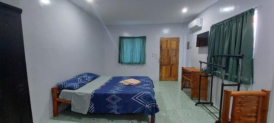 Genna's Tourist Inn  Santa Fe (Studio Room ) Apartment in Central Visayas