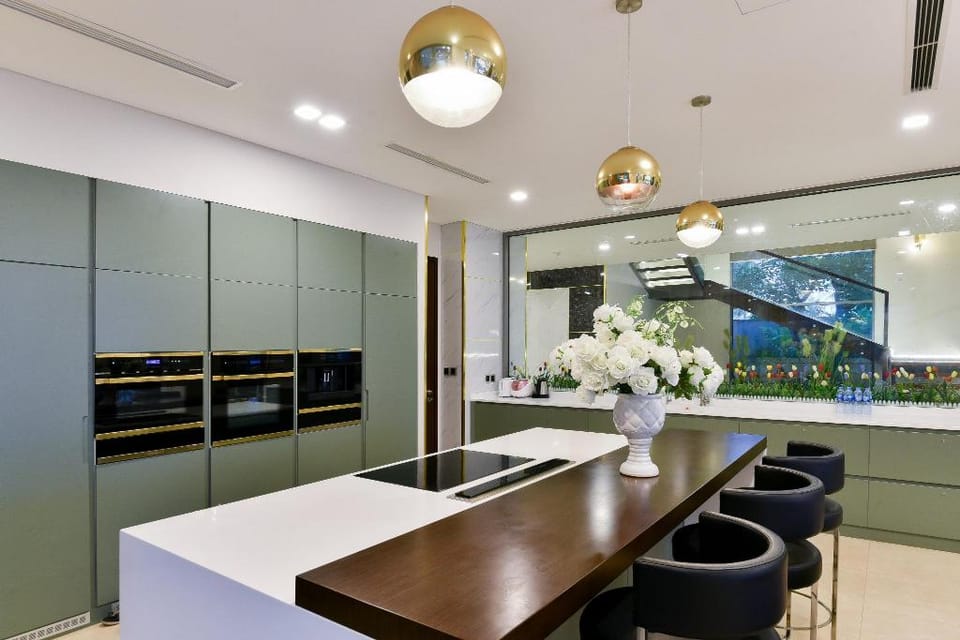 Villa 5-bedroom luxury - Peaceful- Beachforn Villa in Hoa Hai