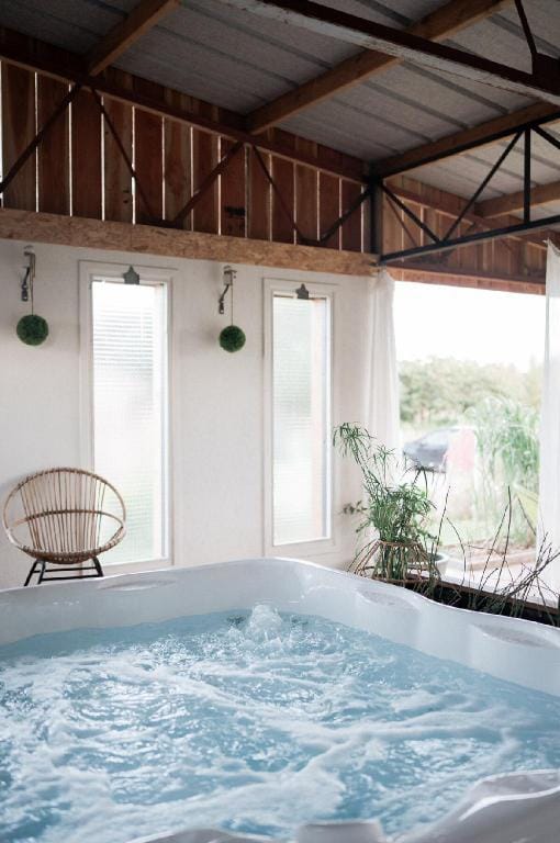 Gîte spacieux et cosy à la ferme 2/8 personnes  Vacation rental in Brittany