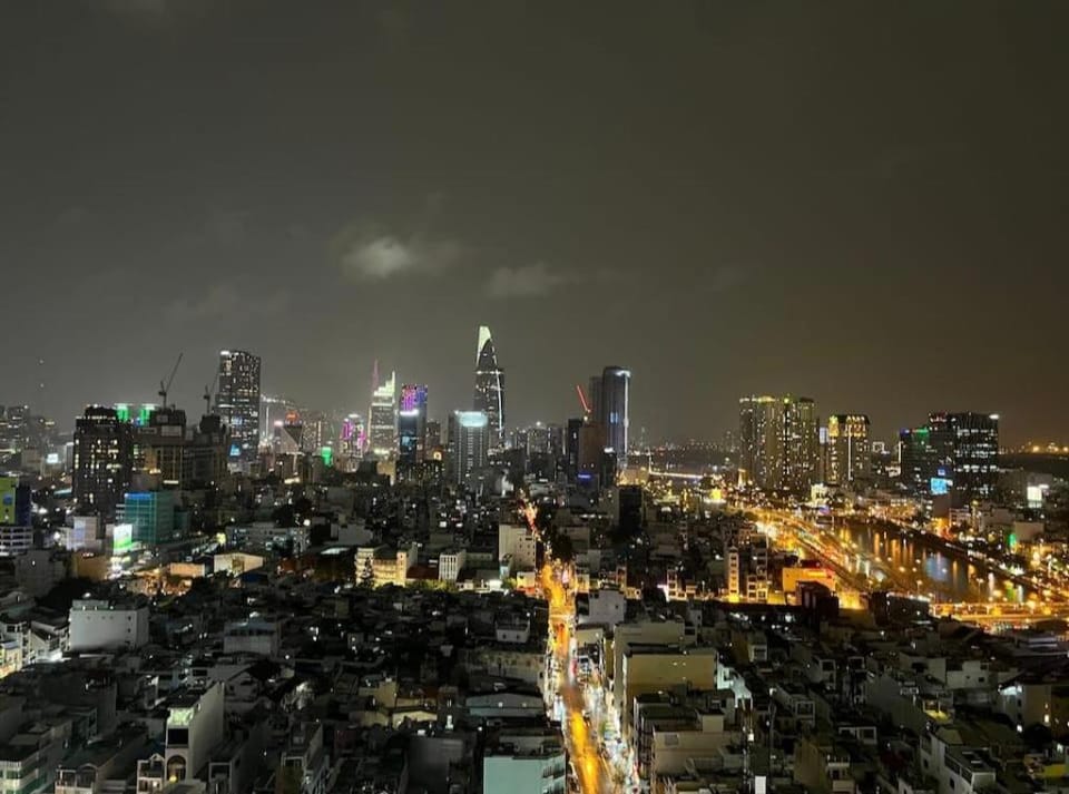 Lux Studio - District 1 Fun hup Bùi Viện Apartment in Ho Chi Minh City