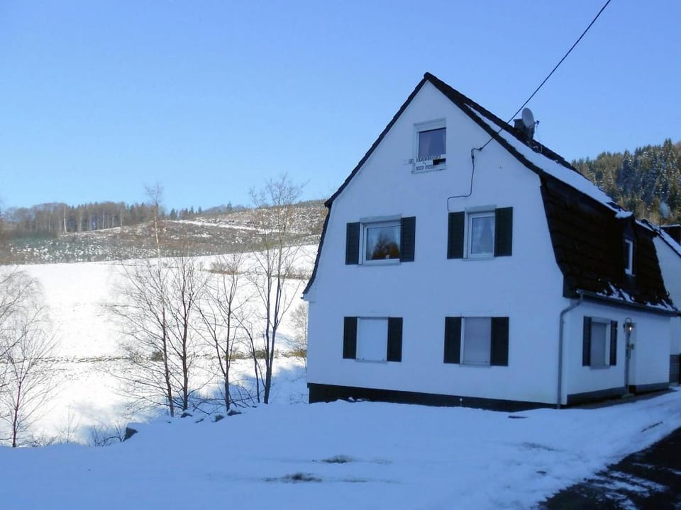 Gemutlicher Ruckzugsort in Olsberg-Elpe Apartment in Schmallenberg