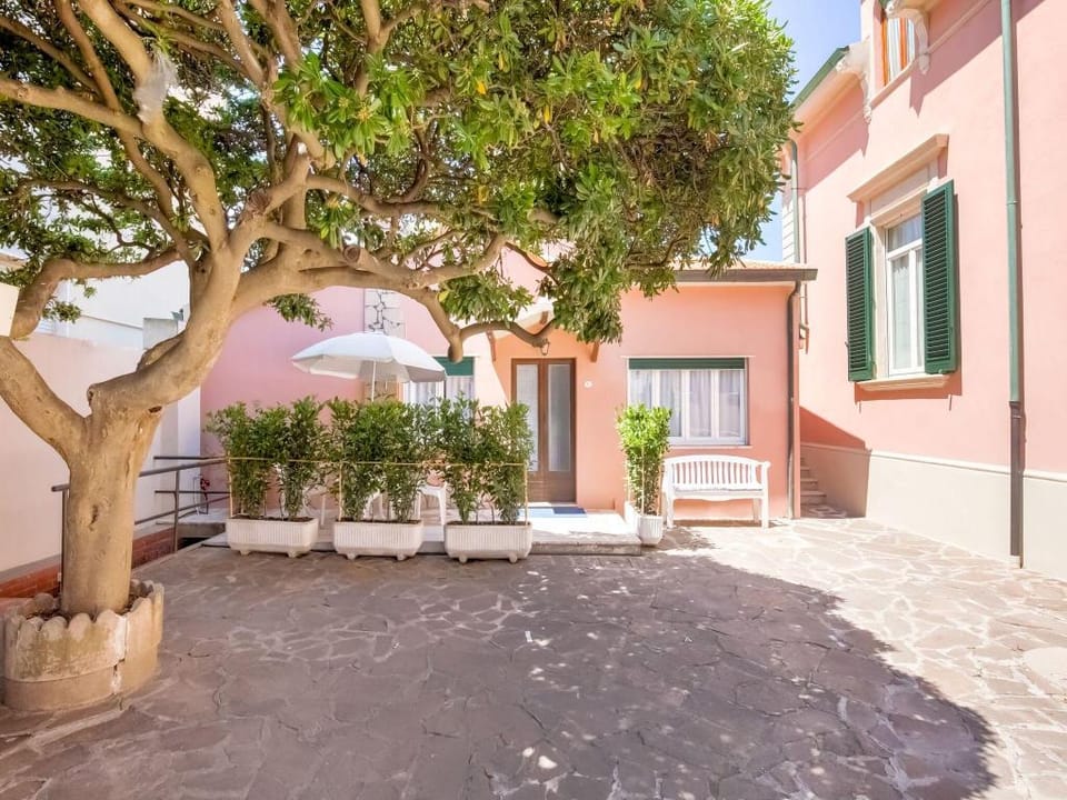 Holiday gome in San Vincenzo near beach Vacation rental in San Vincenzo