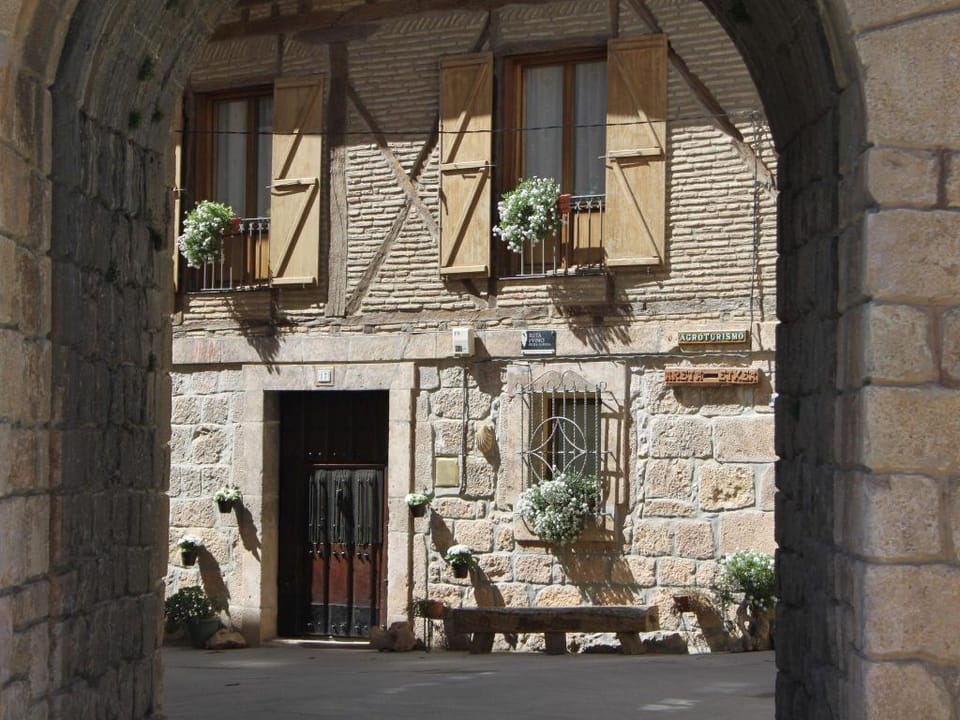 Mansion in Salinillas with Private Pool Vacation rental in La Rioja