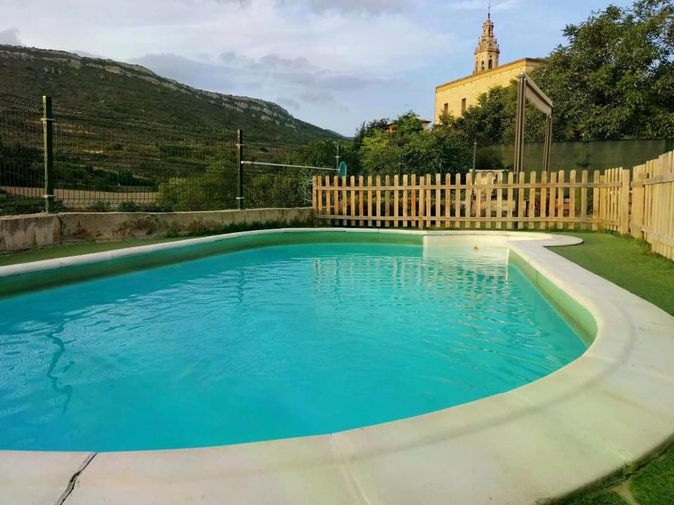 Mansion in Salinillas with Private Pool Vacation rental in La Rioja
