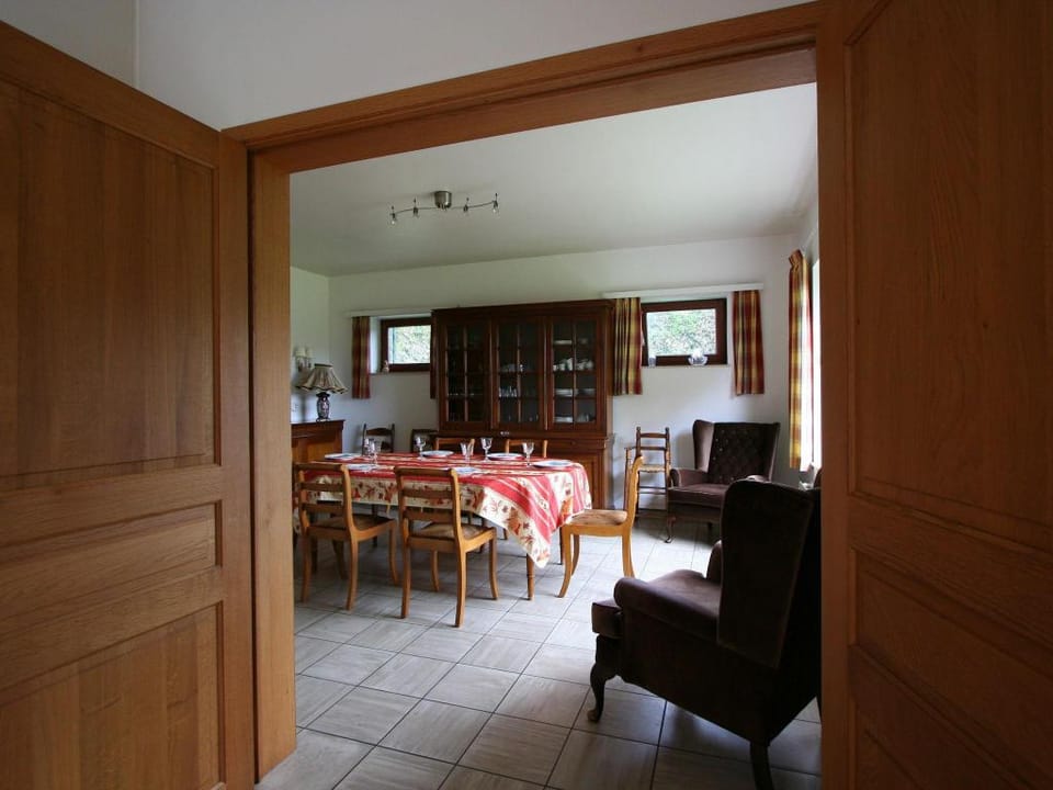 Cozy Holiday Home in Lesterny near Lake Vacation rental in Wallonia, Belgium