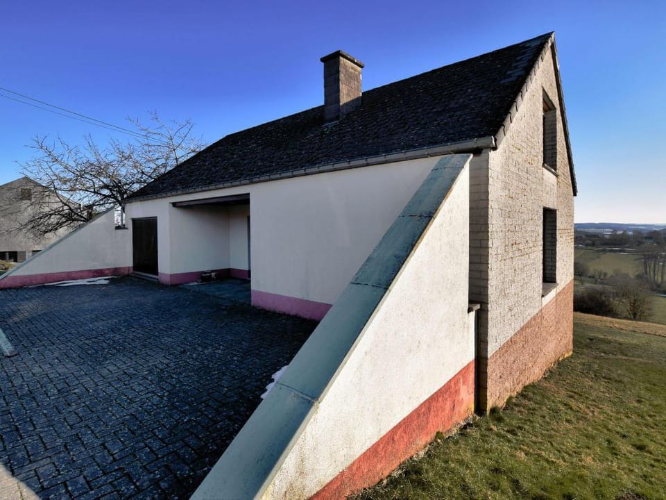 Holiday home in Nadrin with private terrace Vacation rental in Wallonia, Belgium
