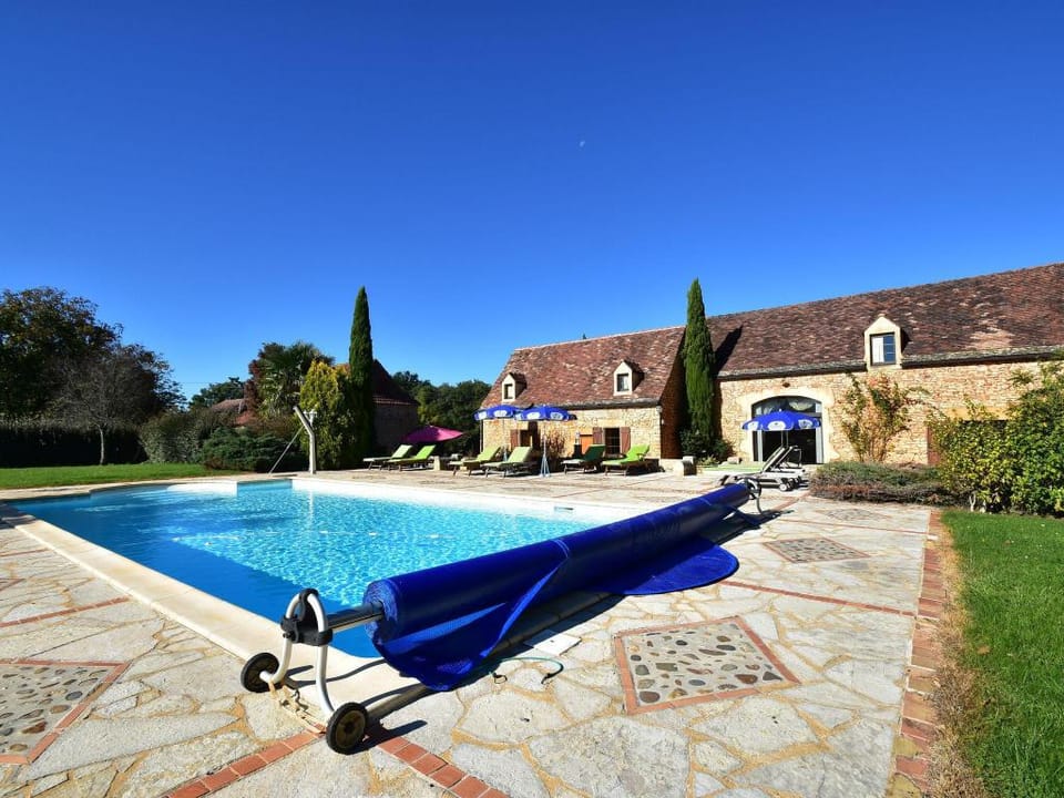 Beautiful holiday home with heated pool Vacation rental in Occitanie