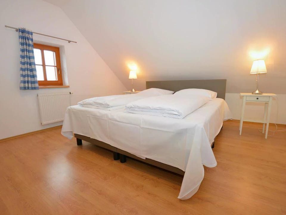 Comfortable Apartment with Balcony, Storage and Parking Apartment in Horní Planá