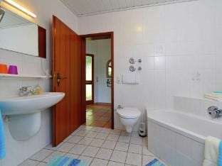 Quaint Apartment in Eimelrod near Lake Apartment in Willingen