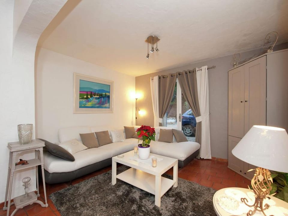Villa in Bagnols with Pool  Near Nature Parks Vacation rental in Fréjus