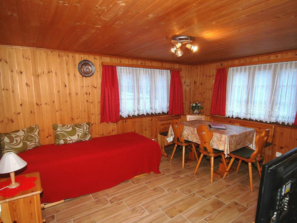 Glacier Views  Ski Trails Apartment in Canton of Valais