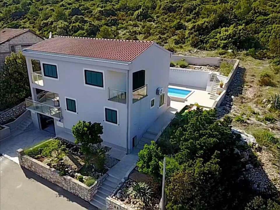 Sea View Villa in Cara Vacation rental in Dubrovnik-Neretva County