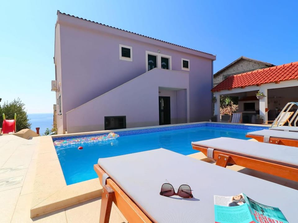 Sea View Villa in Cara Vacation rental in Dubrovnik-Neretva County