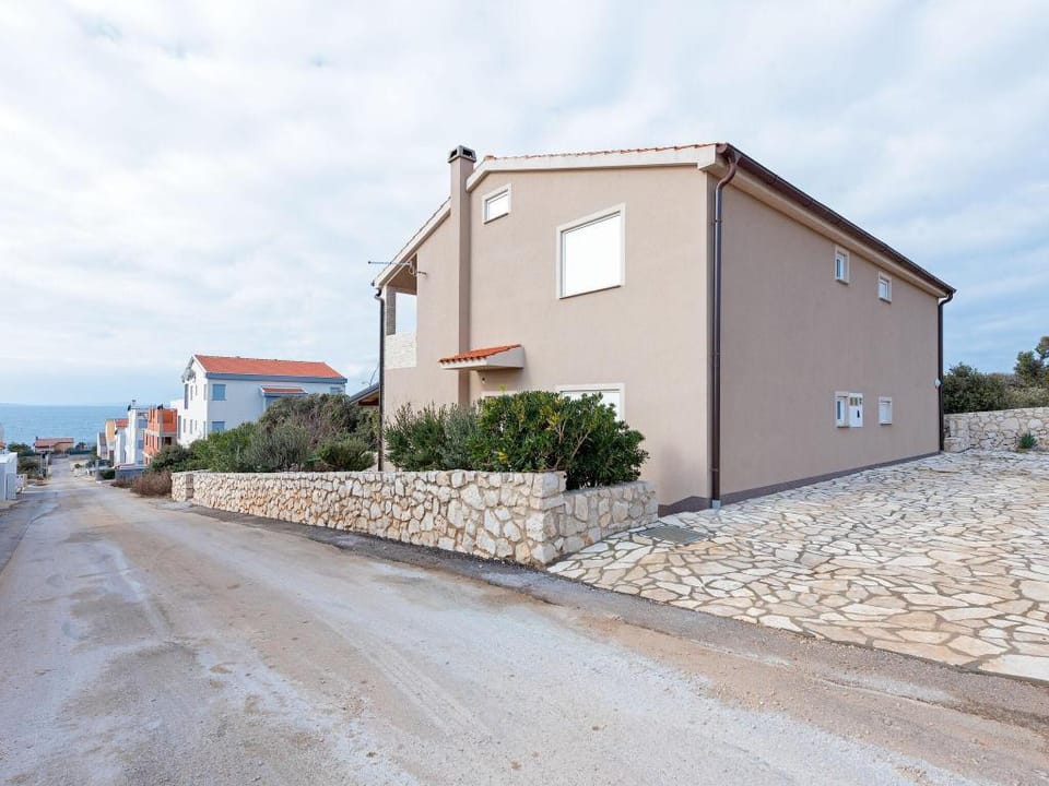 Holiday Home Mandre near Stunning Beaches Vacation rental in Novalja