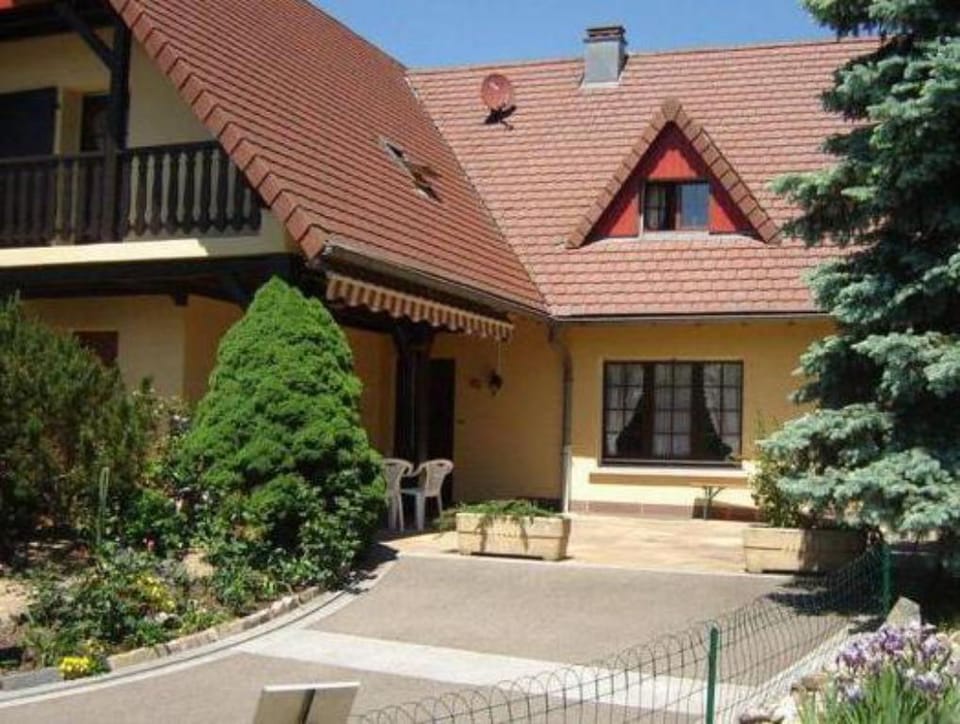 Holiday Home in Ruederbach near Lake Vacation rental in Switzerland