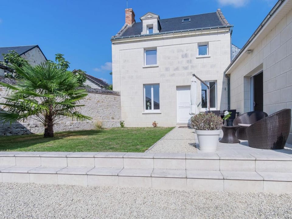 Retreat in Beaumont-en-Veron Vacation rental in Centre-Val de Loire