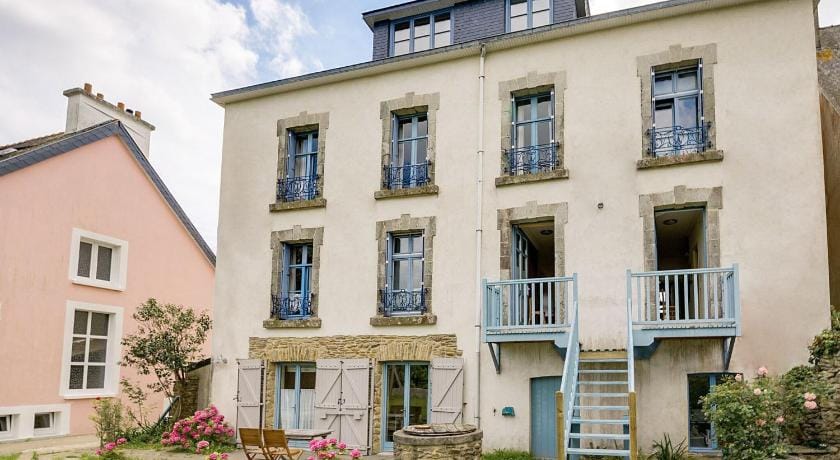 Home with Sea View in Le Pouldu Apartment in Clohars-Carnoët