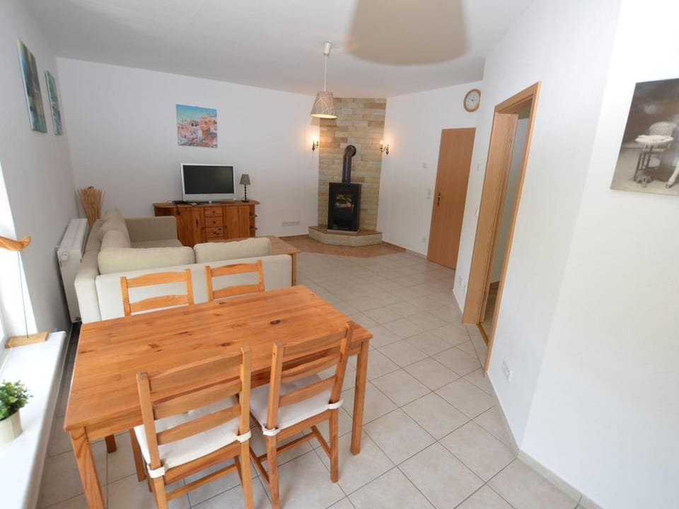 Retreat with Garden Views Apartment in Lower Silesian Voivodeship