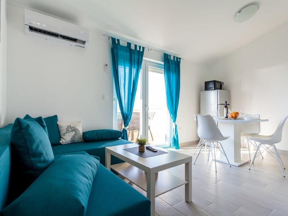 Apartment in Omisalj with Rooftop Terrace Apartment in Primorje-Gorski Kotar County