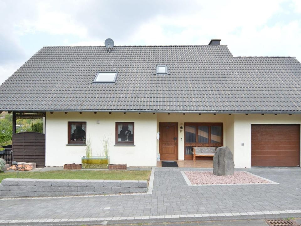 Holiday Home Niederehe Romantic Escape Vacation rental in Ahrweiler