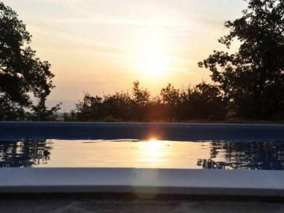 Quaint cottage with pool Vacation rental in Umbria