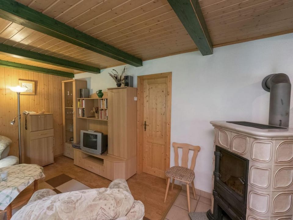 Bungalow in Neustadt nahe Barbarossa Hohle Vacation rental in Thuringia, Germany