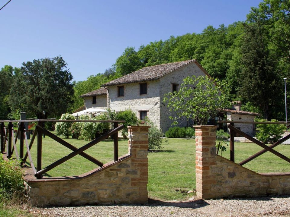 Holiday Home in Pietrafitta near Lake Trasimeno Vacation rental in Umbria
