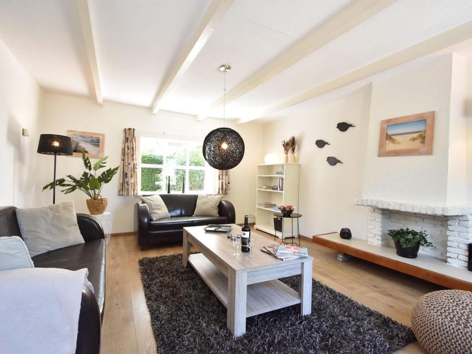 Cosy holiday home with large garden Vacation rental in Zeeland, Netherlands