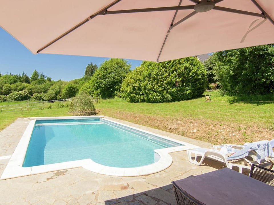 Stylish Mansion in Savignac Vacation rental in Nouvelle-Aquitaine