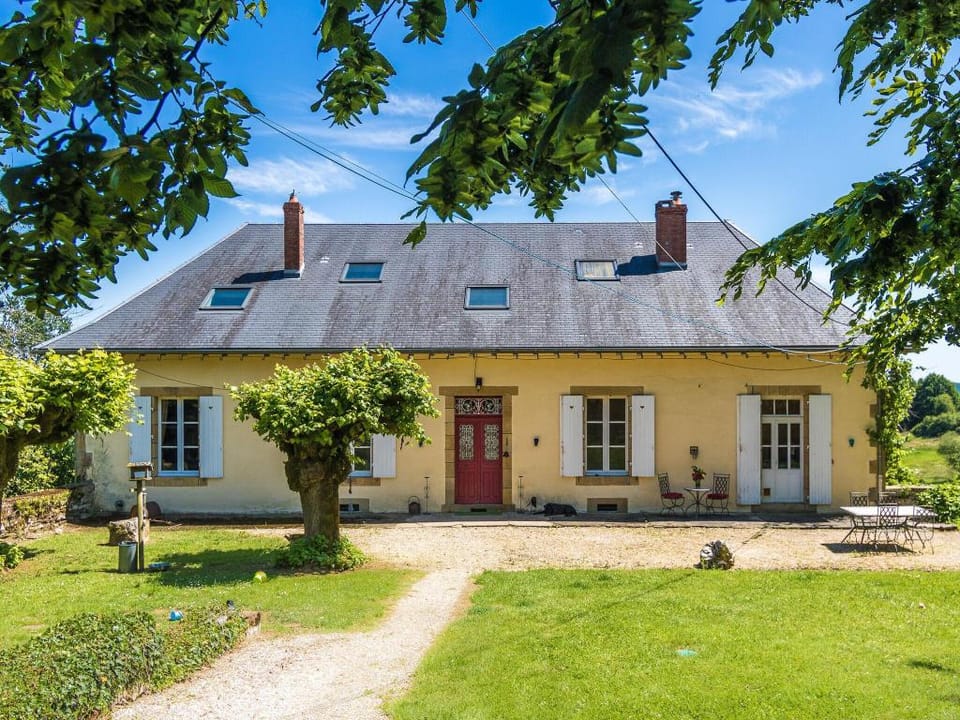 Stylish Mansion in Savignac Vacation rental in Nouvelle-Aquitaine