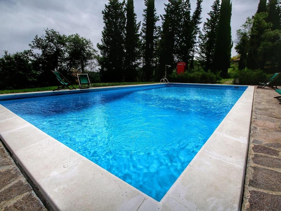 Detached cottage with pool Vacation rental in Umbria