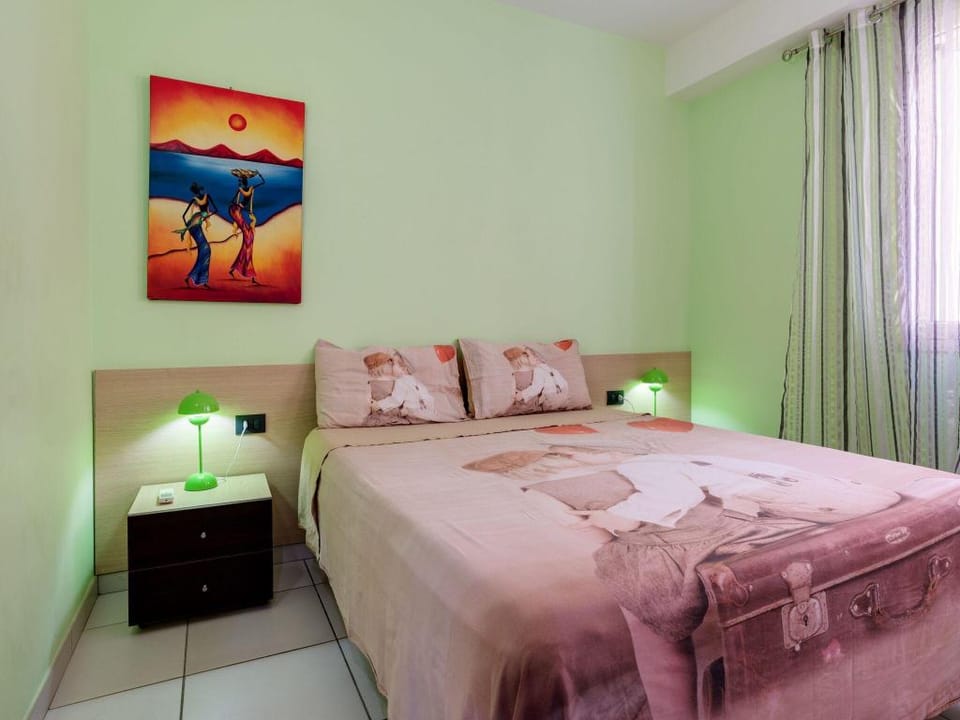 Seaside Apartment with BBQ  Garden Apartment in Sicily