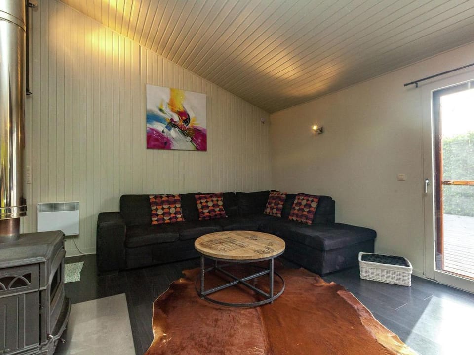 Chalet Vert in Bullange with Jacuzzi Vacation rental in Wallonia, Belgium
