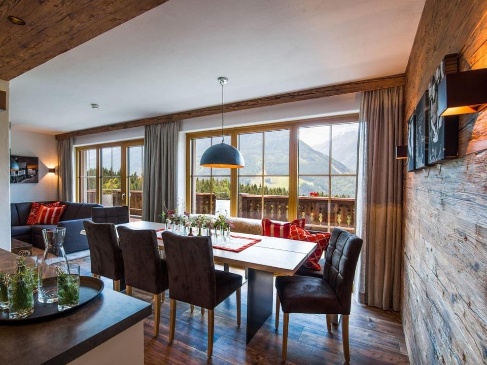 Chalet Stay near Krimml Waterfalls Vacation rental in Salzburgerland
