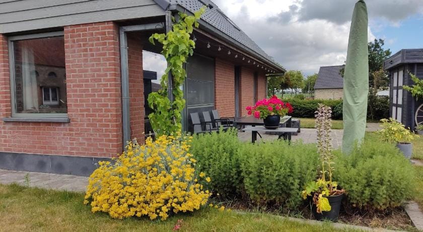 Holiday Home in Alveringem near Beach Vacation rental in Flanders