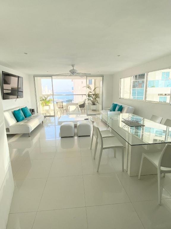APARTAMENTO 3L16 DE 3 ALCOBAS CERCA AL MAR  Apartment in Cartagena