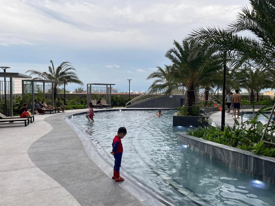 Căn hộ du lịch biển cao cấp The Sóng Vũng Tàu Apartment in Vung Tau