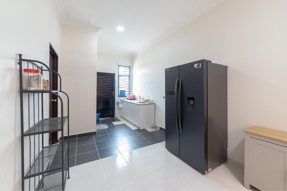 HILMERA Guesthouse Vacation rental in Terengganu, Malaysia